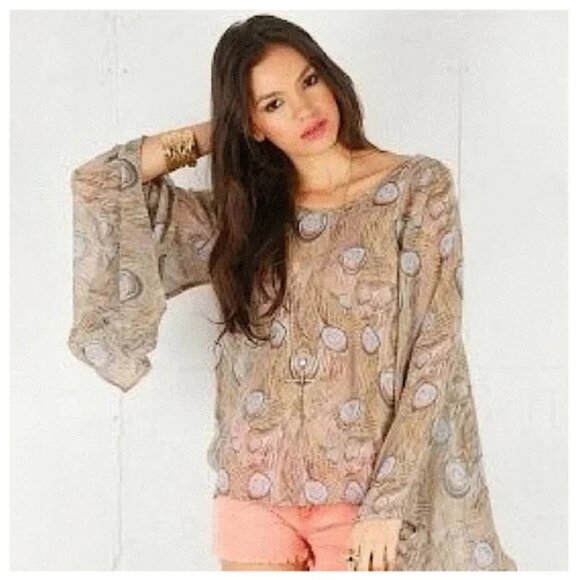 Show Me Your MuMu Tops - Show Me Your Mumu Blouse Med Peacock Feather Oversized with Bell Sleeves